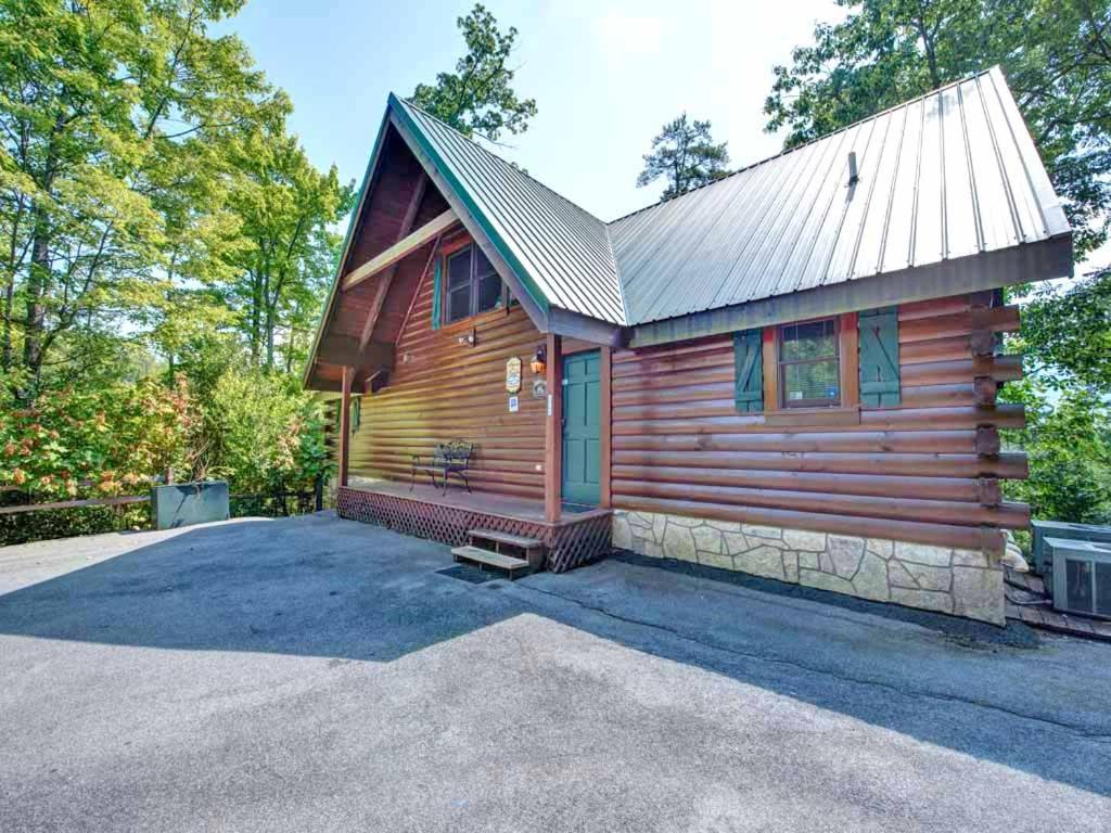 Above The Clouds, 4 Bedrooms, Pool Access, Private, Gaming, Sleeps 16 Gatlinburg Kültér fotó