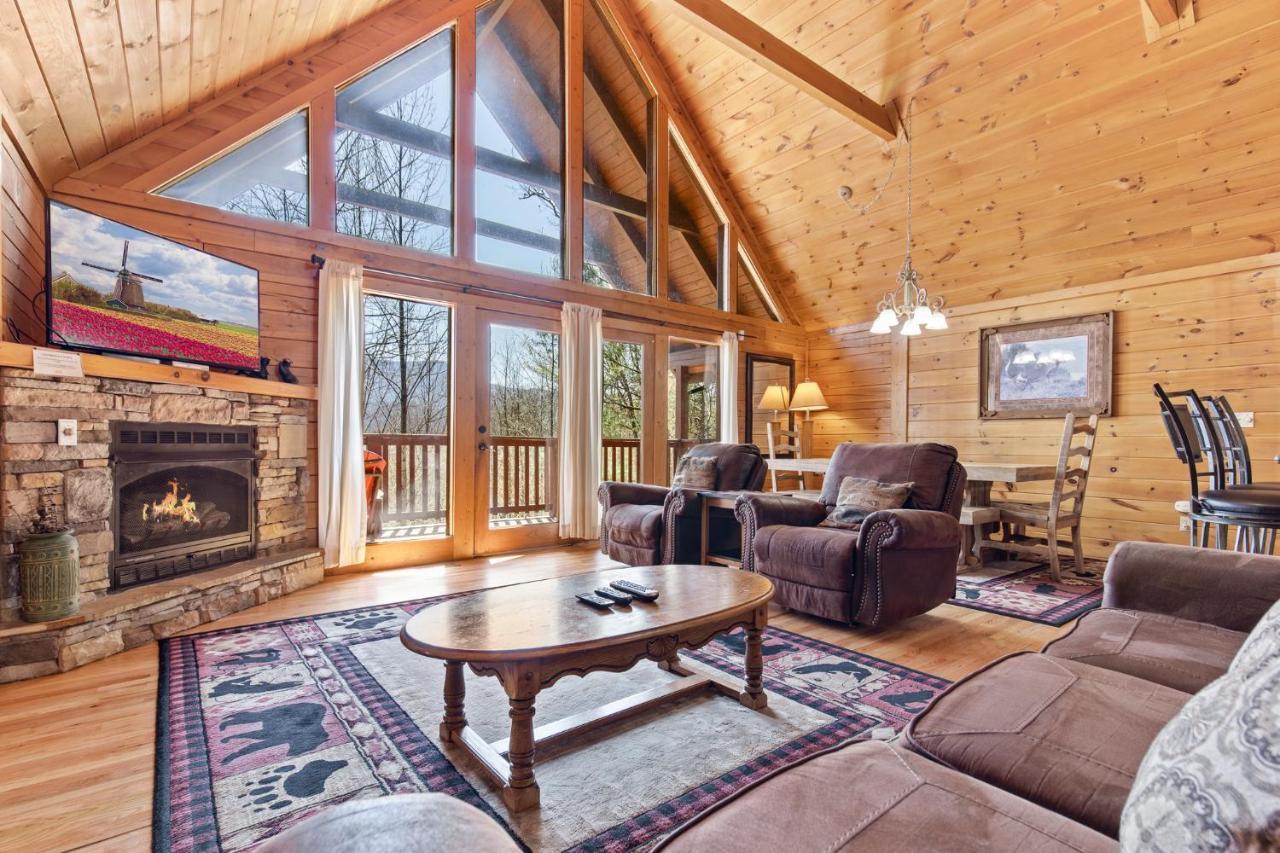 Above The Clouds, 4 Bedrooms, Pool Access, Private, Gaming, Sleeps 16 Gatlinburg Kültér fotó
