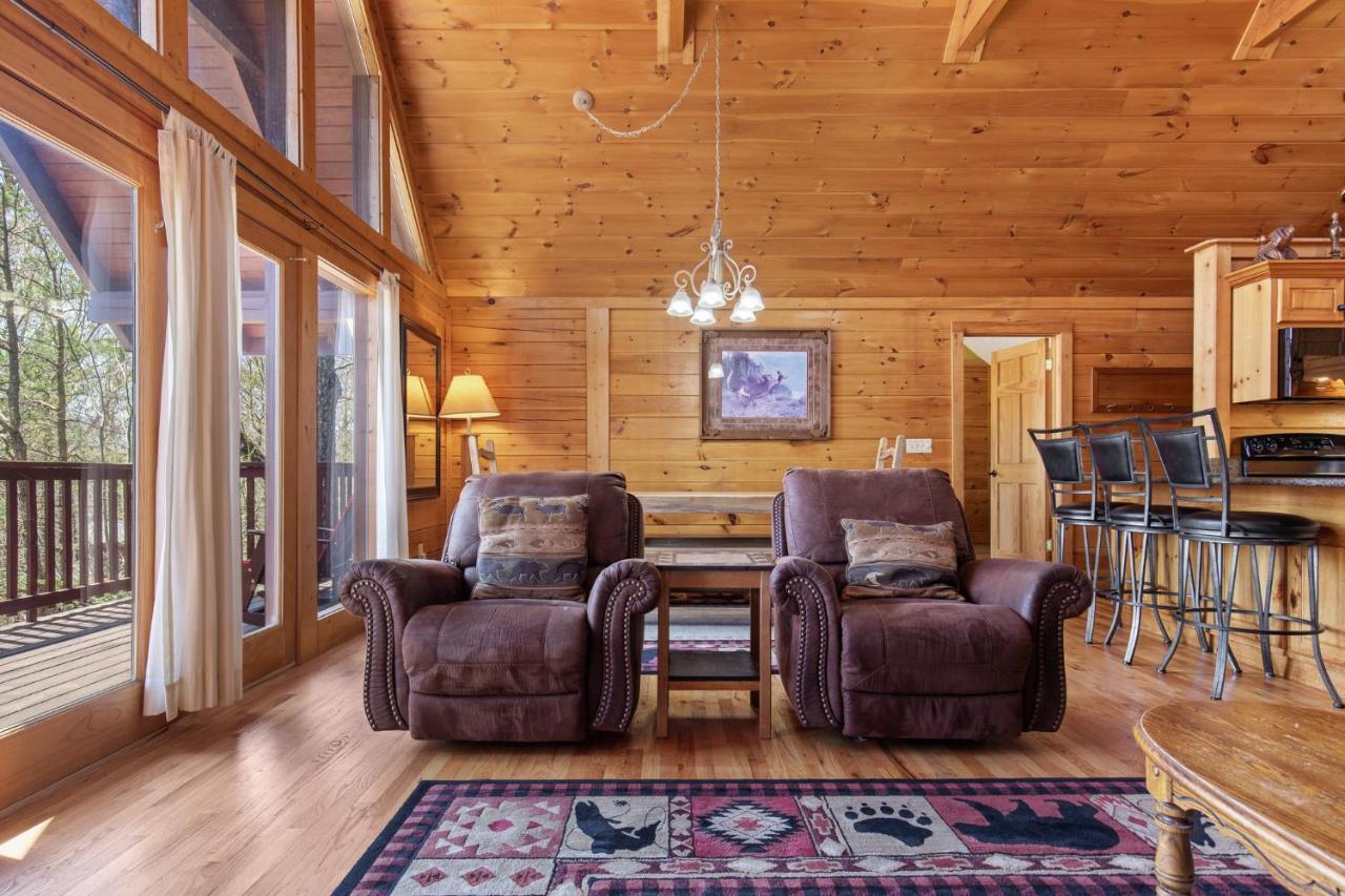 Above The Clouds, 4 Bedrooms, Pool Access, Private, Gaming, Sleeps 16 Gatlinburg Kültér fotó