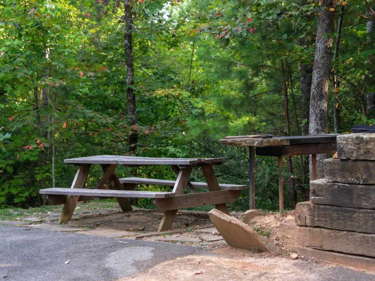 Above The Clouds, 4 Bedrooms, Pool Access, Private, Gaming, Sleeps 16 Gatlinburg Kültér fotó