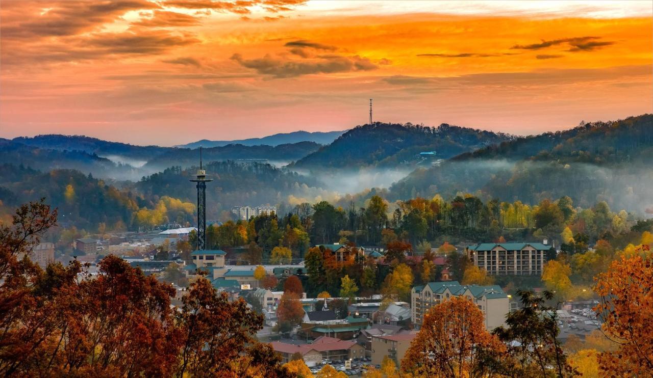 Above The Clouds, 4 Bedrooms, Pool Access, Private, Gaming, Sleeps 16 Gatlinburg Kültér fotó