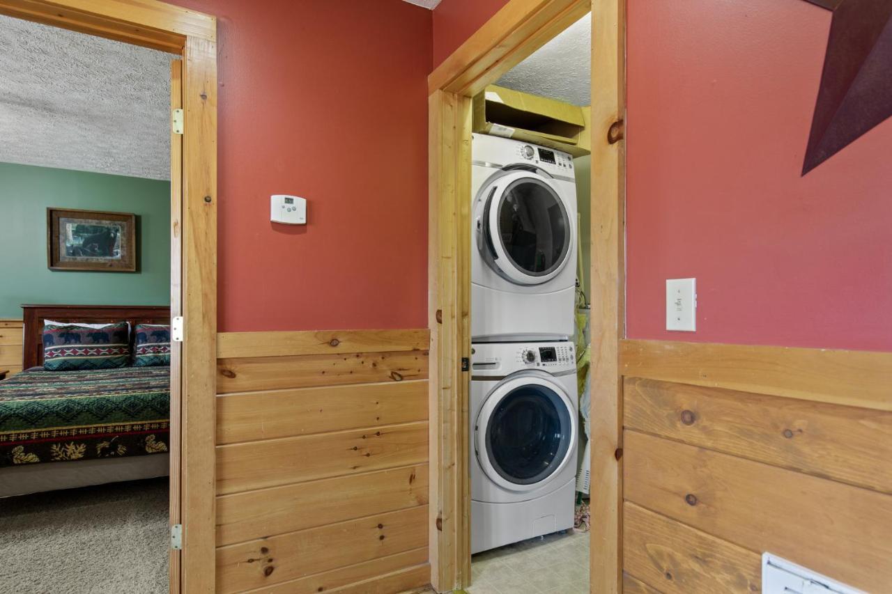 Above The Clouds, 4 Bedrooms, Pool Access, Private, Gaming, Sleeps 16 Gatlinburg Kültér fotó