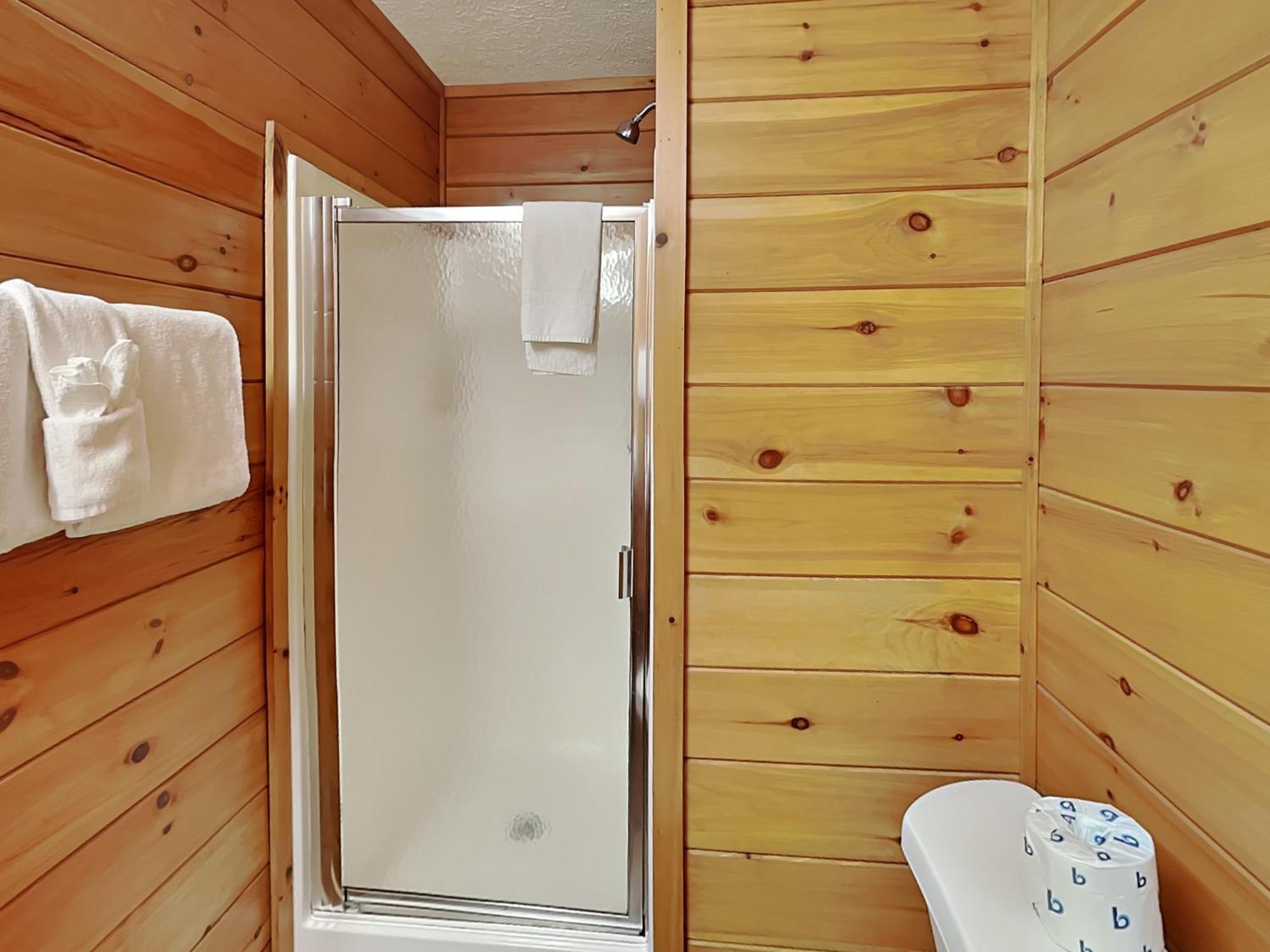 Above The Clouds, 4 Bedrooms, Pool Access, Private, Gaming, Sleeps 16 Gatlinburg Kültér fotó