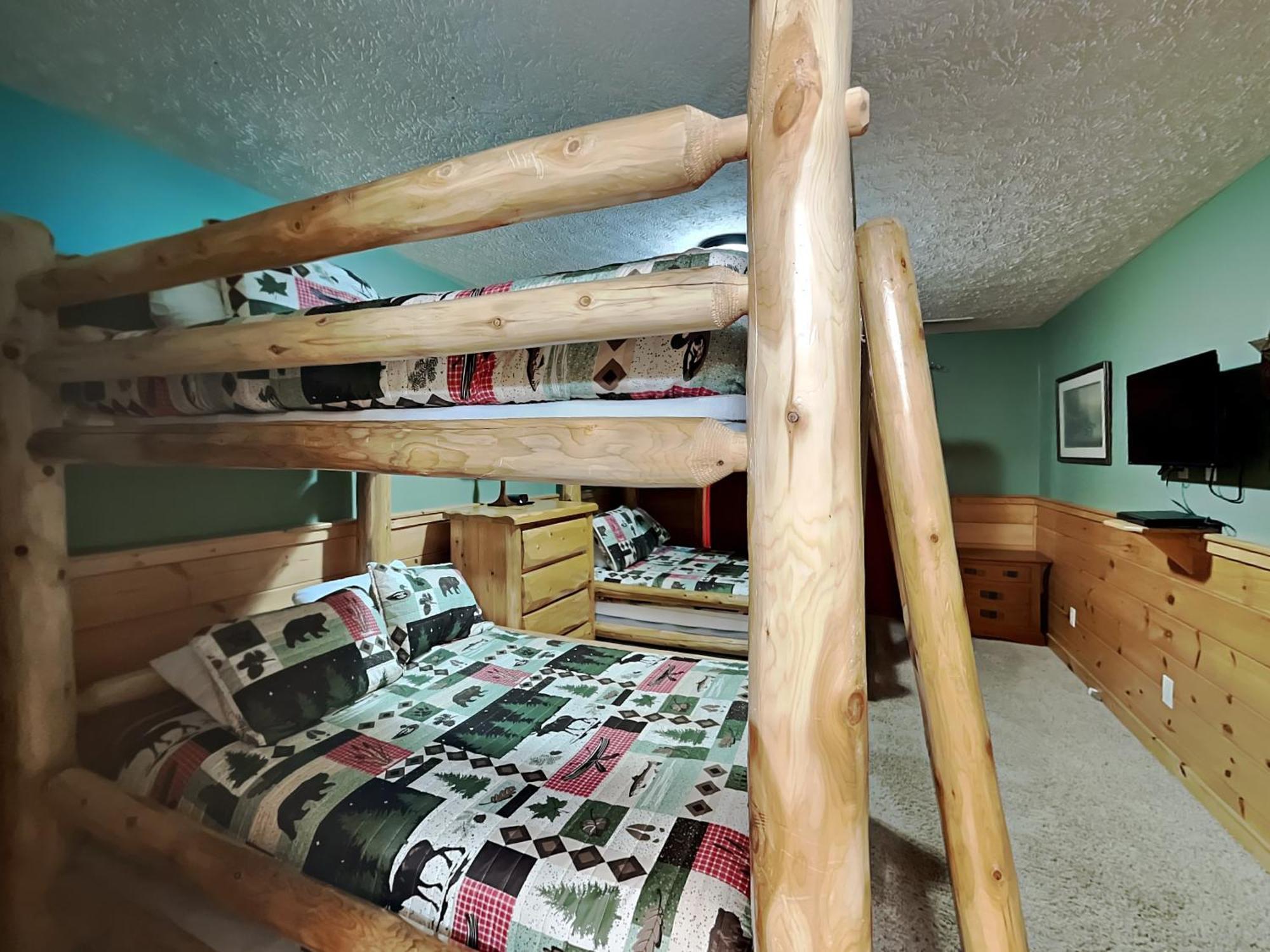 Above The Clouds, 4 Bedrooms, Pool Access, Private, Gaming, Sleeps 16 Gatlinburg Kültér fotó